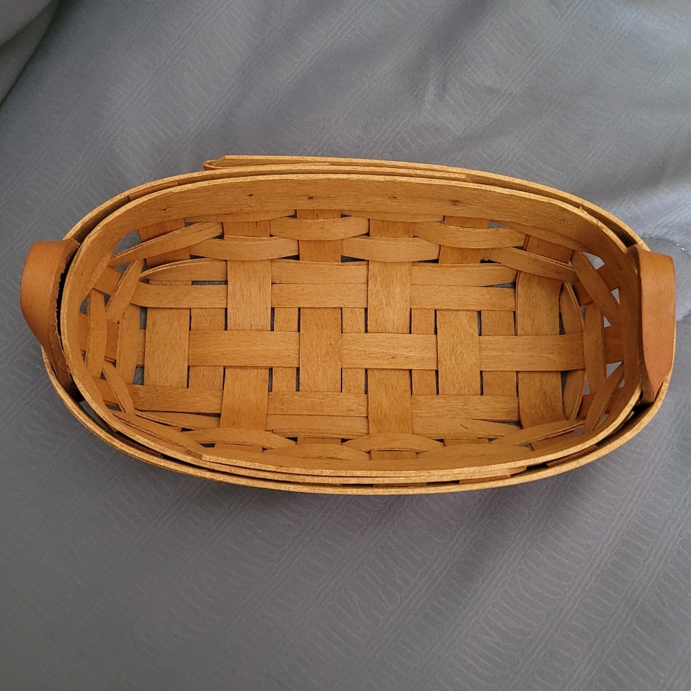 Longaberger 1992 Lavender Booking Basket with Liner - Picture 3 of 9